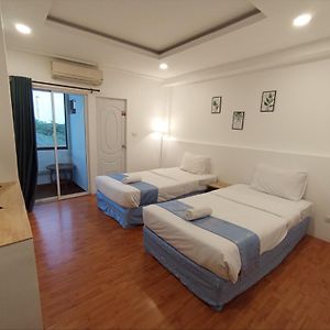 Premier Twin Room