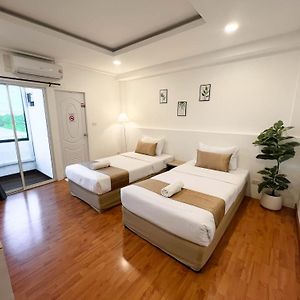 Premier Twin Room